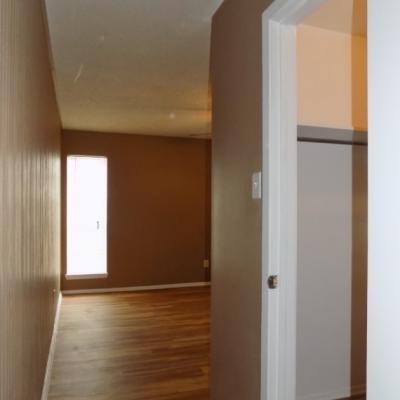 302 N Main St., Apt 17 (5)