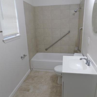 712 E. Highland (13)