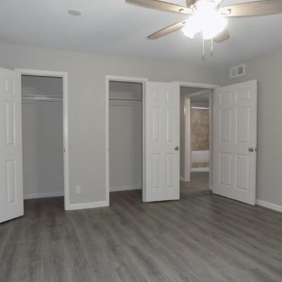811 Knickerbocker, Apt. 811 A (25)