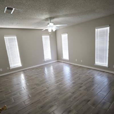 811 Knickerbocker, Apt. D (22)