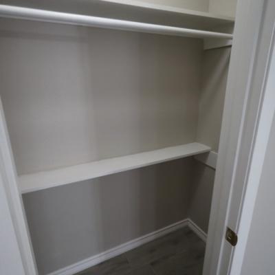 811 Knickerbocker, Apt. D (25)