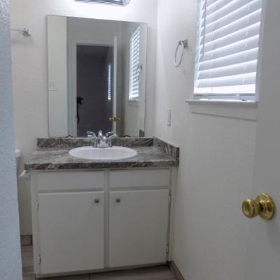 811 Knickerbocker, Apt 817 B (13)