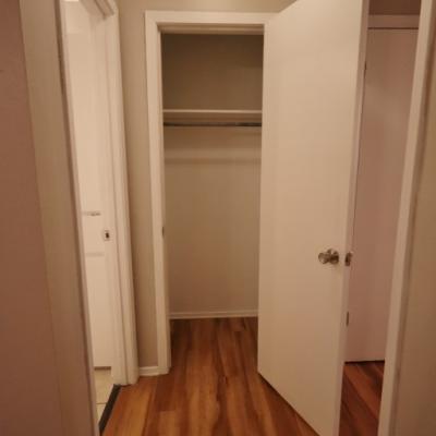 501 N. Bell St, Apt 20 (7)