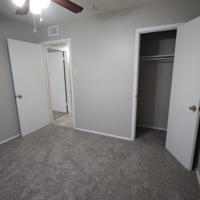 2924 San Antonio, Apt. 09 (9)