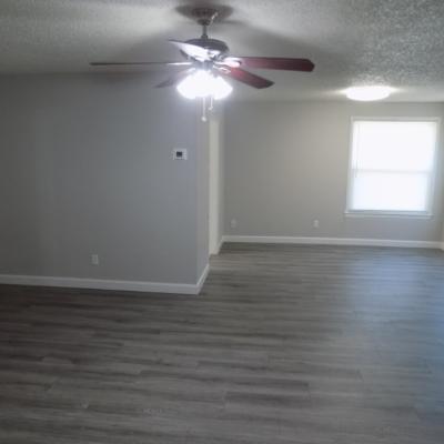 413 N. Bishop #1 (3)
