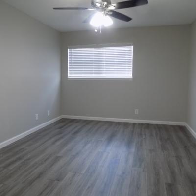 2828 San Antonio, Apt. 06 (10)