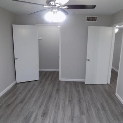 2828 San Antonio, Apt. 06 (13)