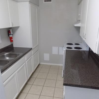 2828 San Antonio St, Apt 08 (7)