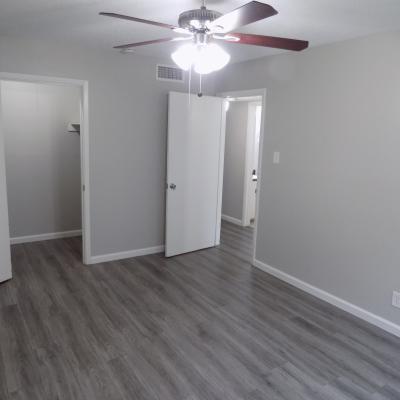 2828 San Antonio St, Apt 08 (12)