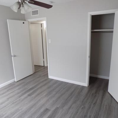 2828 San Antonio St, Apt 08 (17)