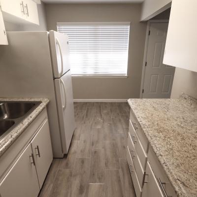 2828 San Antonio St., Apt. 11 (7)