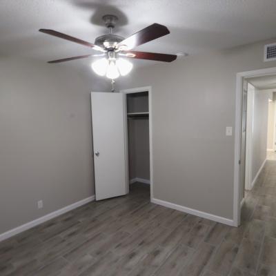 2828 San Antonio St., Apt. 11 (9)