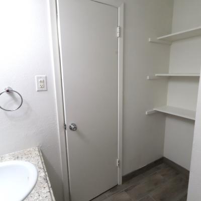 2828 San Antonio St., Apt. 11 (12)