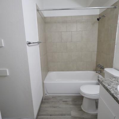 2828 San Antonio St, Apt 13 (10)