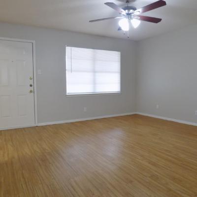 2828 San Antonio, Apt 15 (4)