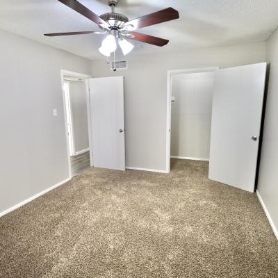 2828 San Antonio, Apt 15 (13)