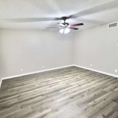 2828 San Antonio, Apt 15 (5)