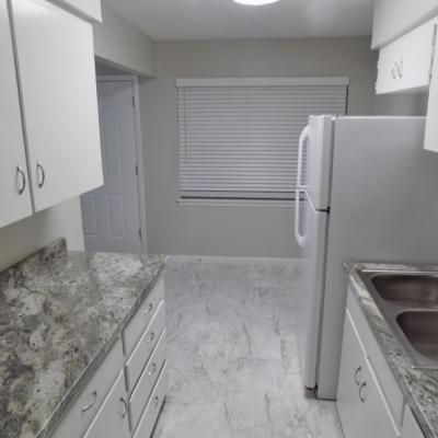 2828 San Antonio St, Apt 20 (11)