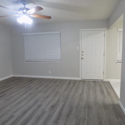 2828 San Antonio St, Apt 20 (5)