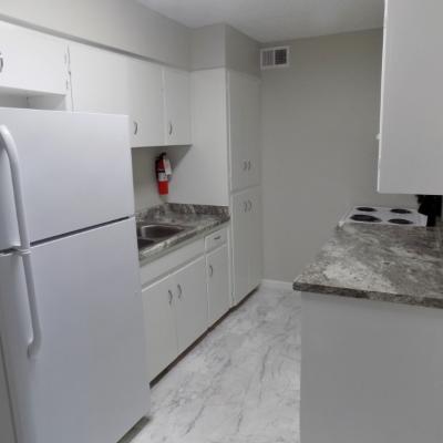 2828 San Antonio St, Apt 20 (7)