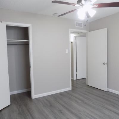 2828 Rio Grande, Apt. 14 (14)