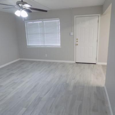 2828 Rio Grande, Apt. 16 (3)