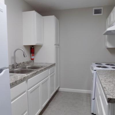 2828 Rio Grande, Apt. 16 (10)