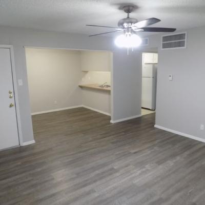 2814 Rio Grande, Apt. 19 (2)