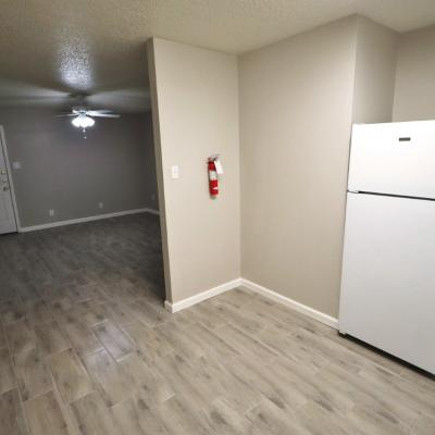 2801 San Antonio, Apt. 34 (7)