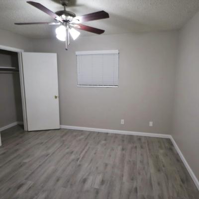 2801 San Antonio, Apt. 34 (9)