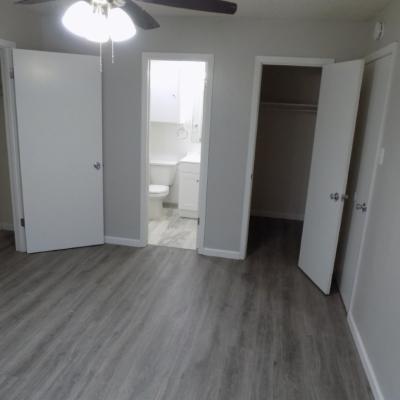2801 San Antonio, Apt. 40 (15)