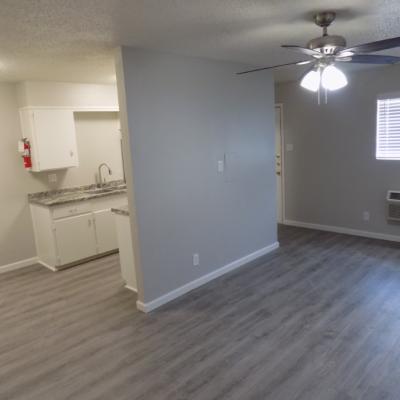 2801 San Antonio, Apt. 40 (10)