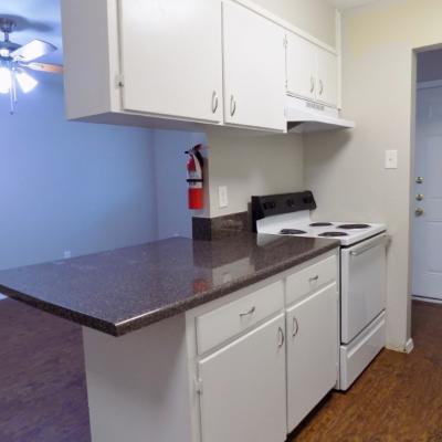 2801 San Antonio, Apt. 42 (5)