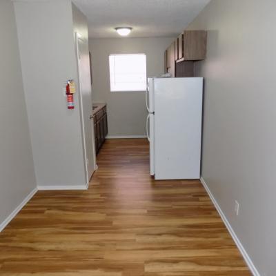 501 N. Bell St, Apt 02 (4)