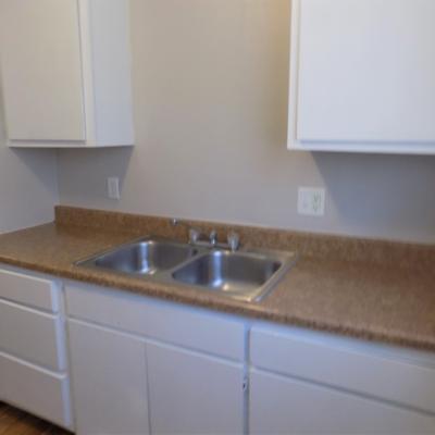 501 N. Bell St., Apt. 14 (8)