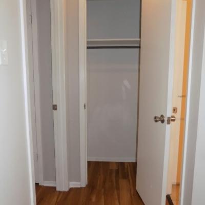 501 N. Bell St., Apt. 14 (11)