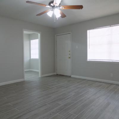 2924 San Antonio St., Apt 01 (5)