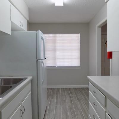 2924 San Antonio St., Apt 01 (10)