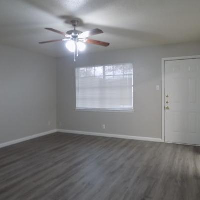 2924 San Antonio, Apt. 02 (4)