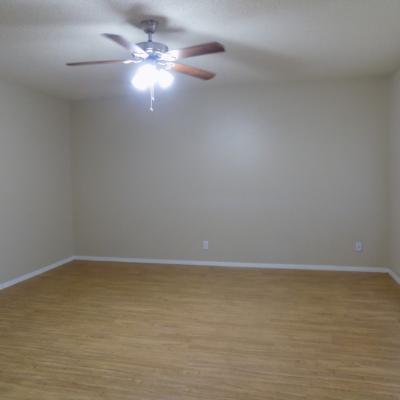 2924 San Antonio, Apt. 09 (3)