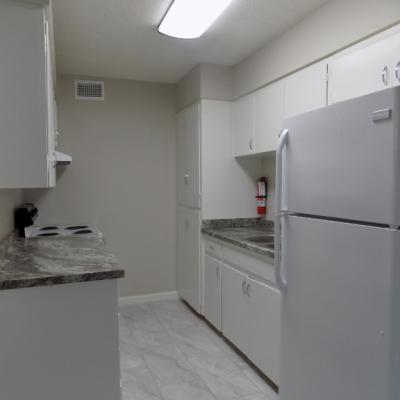 2924 San Antonio, Apt. 10 (7)