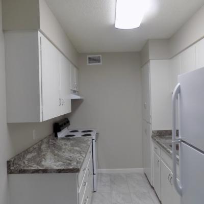 2924 San Antonio, Apt. 10 (9)