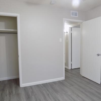2924 San Antonio, Apt. 10 (12)