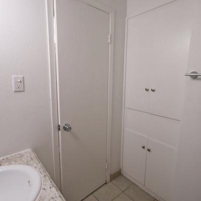 2914 San Antonio St., Apt. 11 (12)