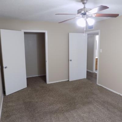 2914 San Antonio St., Apt. 16 (8)