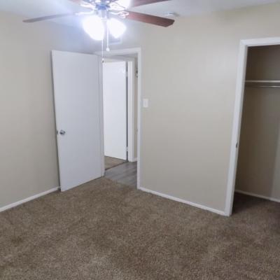 2914 San Antonio St., Apt. 16 (11)