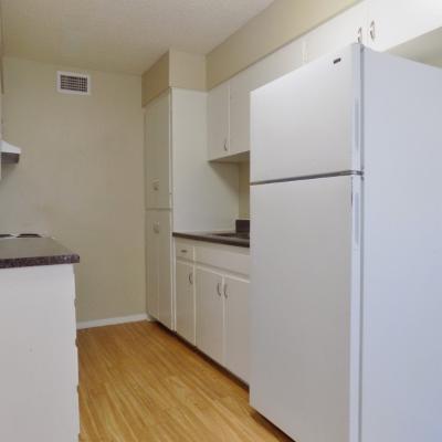 2914 San Antonio St., Apt 17 (7)