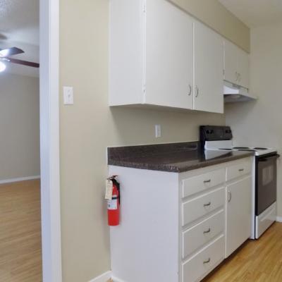 2914 San Antonio St., Apt 17 (12)