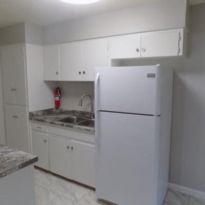 2914 San Antonio St., Apt. 19 (8)