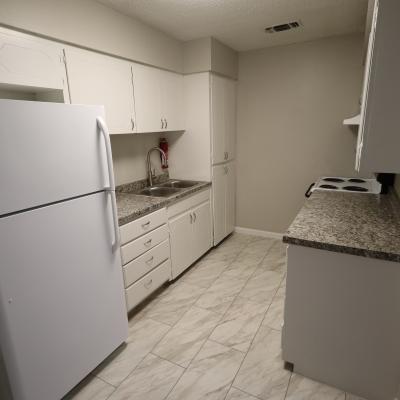2900 San Antonio St., Apt. 27 (3)